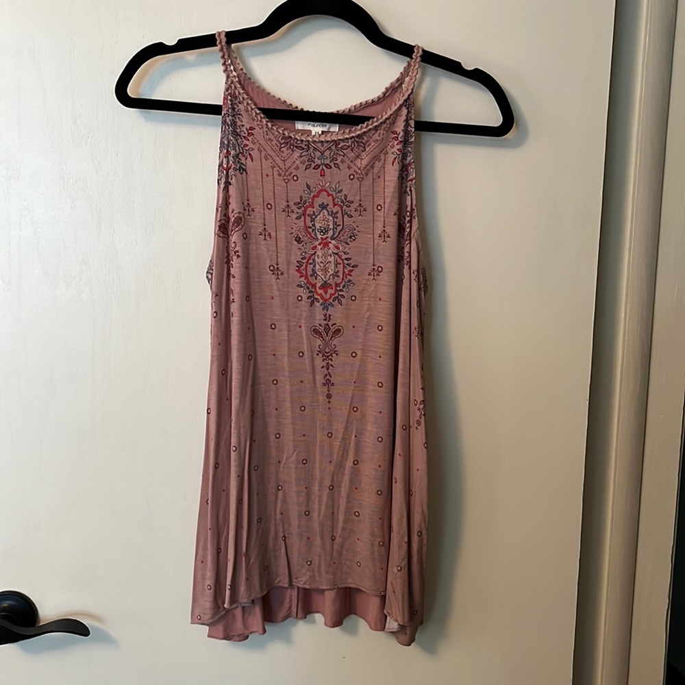 Like new! Size medium Maurice’s tank